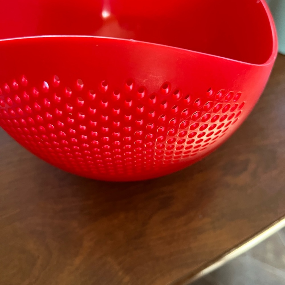 Red Kitchen Colander Bowl - Picture 2 of 3
